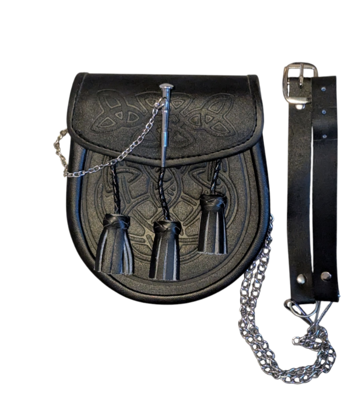 Celtic Knot Leather Sporran with Pin Closure