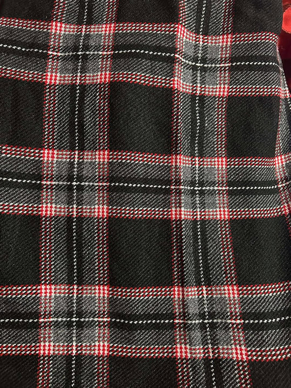 Tartan Wrap (Ruanas / Shawls) 14 oz. Wool Blend (Tartans : M - W)