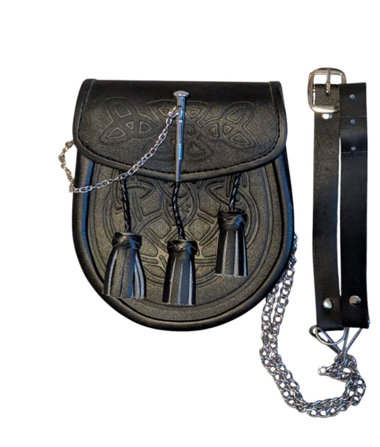 Celtic Knot Leather Sporran with Pin Closure